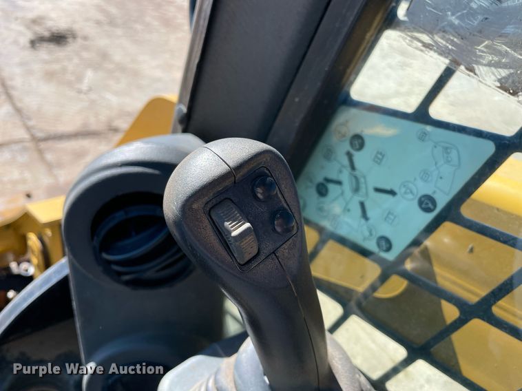 image for item DQ2282 2020 Caterpillar 259D3  tracked skid steer loader