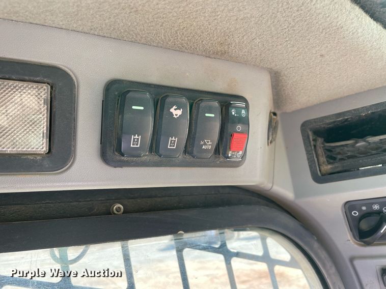 image for item DQ2282 2020 Caterpillar 259D3  tracked skid steer loader