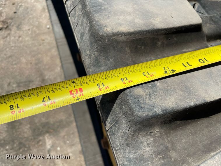 image for item DQ2282 2020 Caterpillar 259D3  tracked skid steer loader