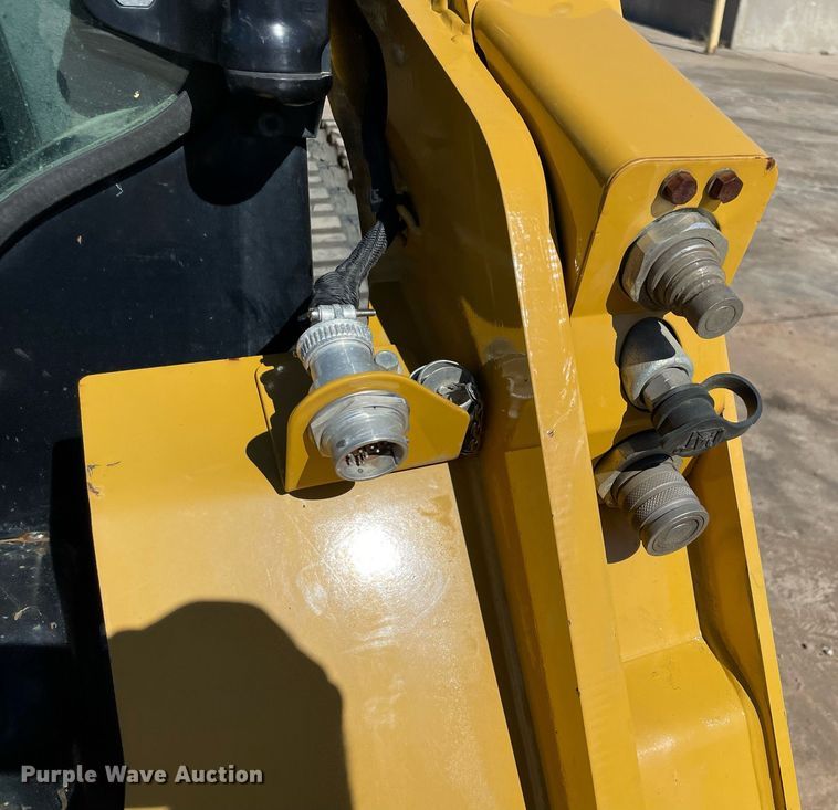 image for item DQ2283 2021 Caterpillar 259D3  tracked skid steer loader