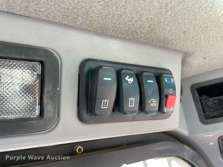 image for item DQ2284 2020 Caterpillar 259D3  tracked skid steer loader