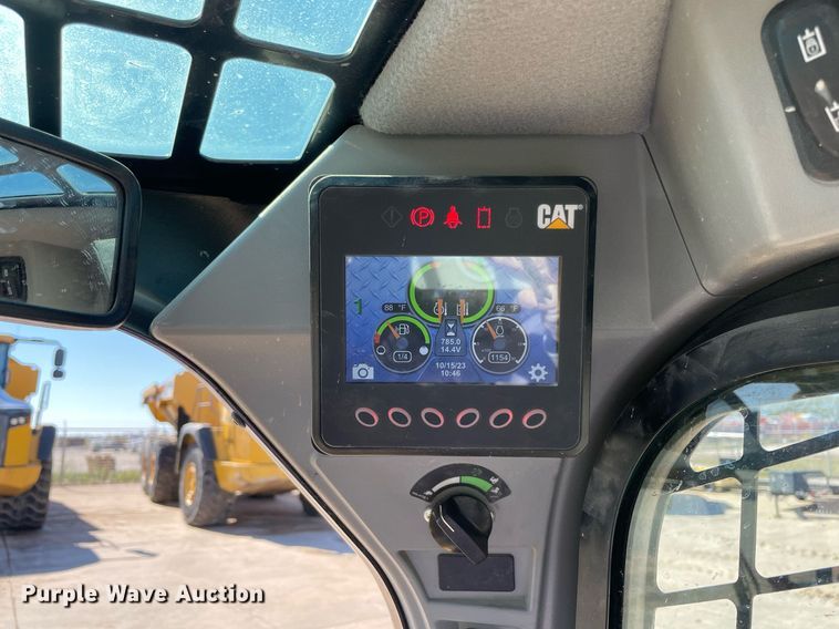 image for item DQ2284 2020 Caterpillar 259D3  tracked skid steer loader