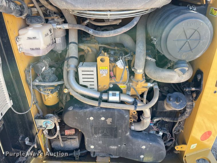 image for item DQ2284 2020 Caterpillar 259D3  tracked skid steer loader