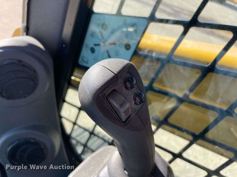 image for item DQ2285 2021 Caterpillar 259D3  tracked skid steer loader