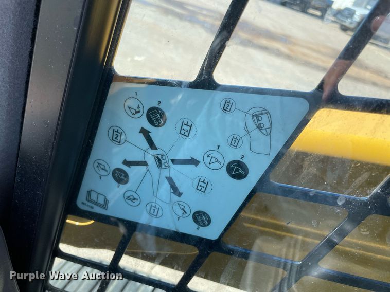 image for item DQ2285 2021 Caterpillar 259D3  tracked skid steer loader