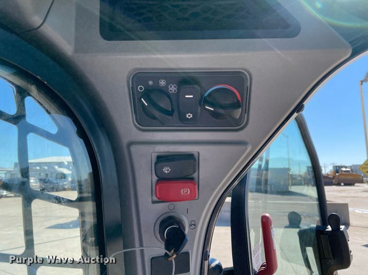 image for item DQ2285 2021 Caterpillar 259D3  tracked skid steer loader