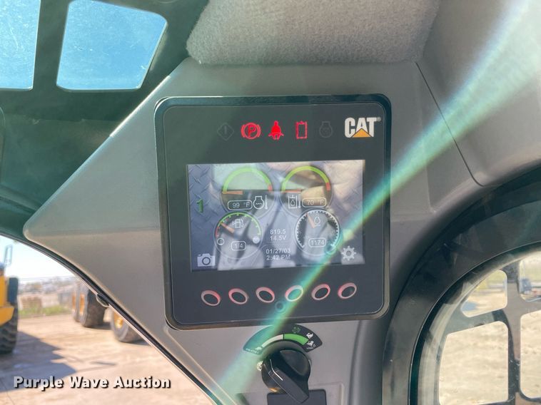 image for item DQ2287 2021 Caterpillar 259D3  tracked skid steer loader