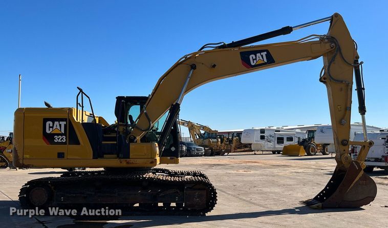 image for item DQ2289 2018 Caterpillar 323  excavator