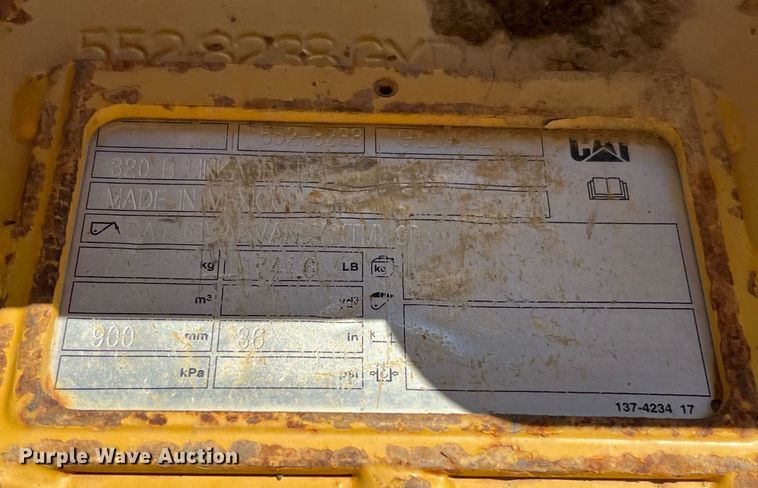 image for item DQ2289 2018 Caterpillar 323  excavator