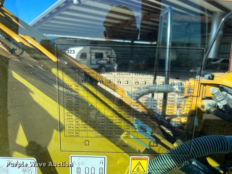 image for item DQ2289 2018 Caterpillar 323  excavator