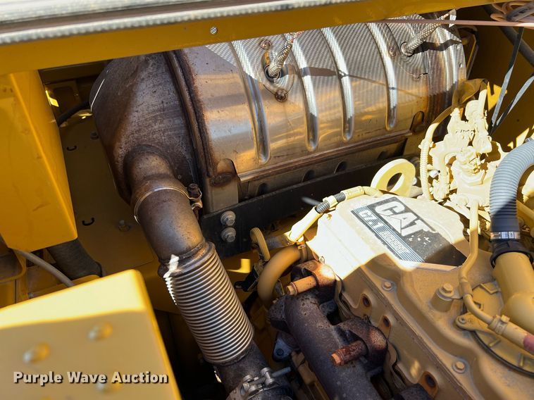 image for item DQ2289 2018 Caterpillar 323  excavator