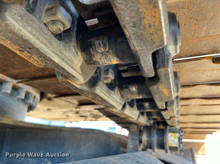 image for item DQ2289 2018 Caterpillar 323  excavator