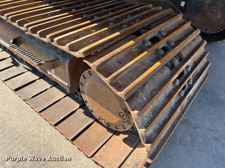 image for item DQ2289 2018 Caterpillar 323  excavator