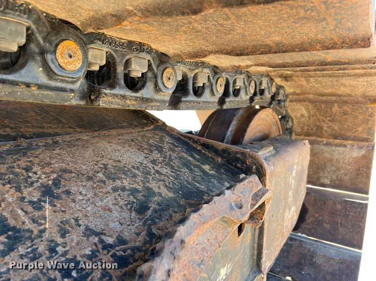 image for item DQ2289 2018 Caterpillar 323  excavator