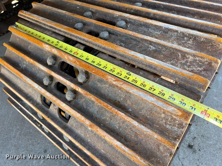 image for item DQ2289 2018 Caterpillar 323  excavator