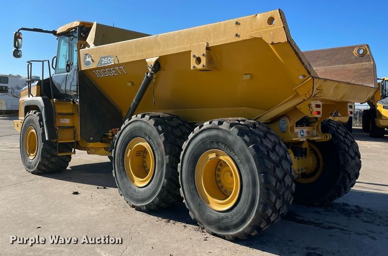 image for item DQ2290 2021 John Deere 260E  haul truck