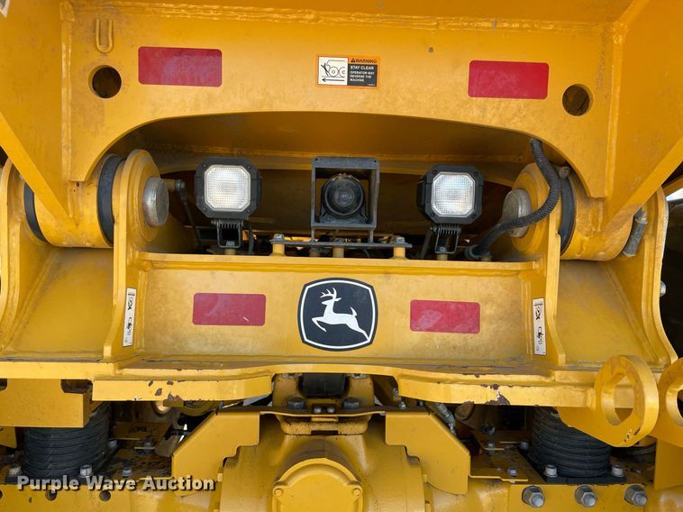 image for item DQ2290 2021 John Deere 260E  haul truck