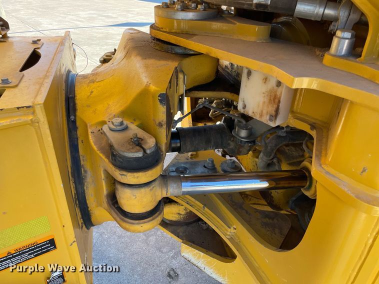 image for item DQ2290 2021 John Deere 260E  haul truck