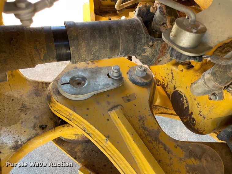 image for item DQ2290 2021 John Deere 260E  haul truck