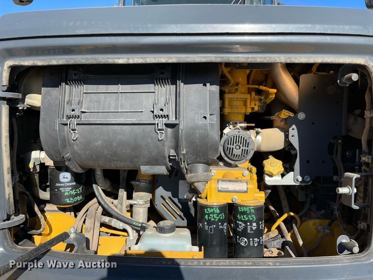 image for item DQ2290 2021 John Deere 260E  haul truck