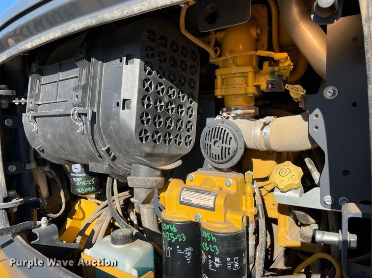 image for item DQ2290 2021 John Deere 260E  haul truck