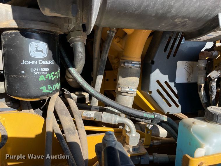 image for item DQ2290 2021 John Deere 260E  haul truck