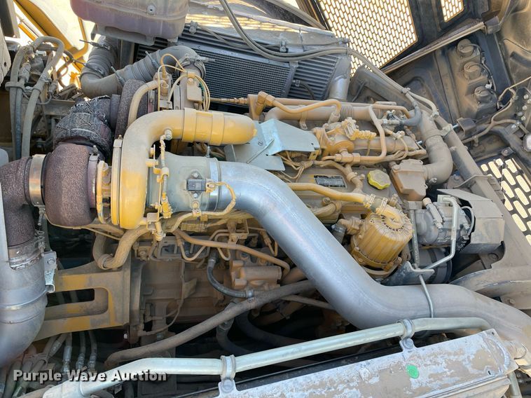 image for item DQ2290 2021 John Deere 260E  haul truck