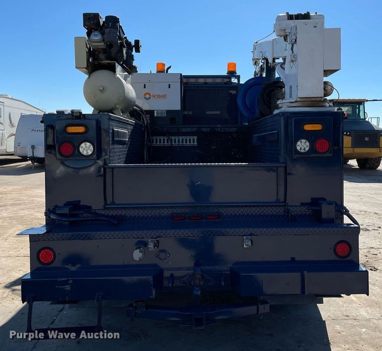 image for item DQ2291 2007 International 4300  Crew Cab utility / service truck