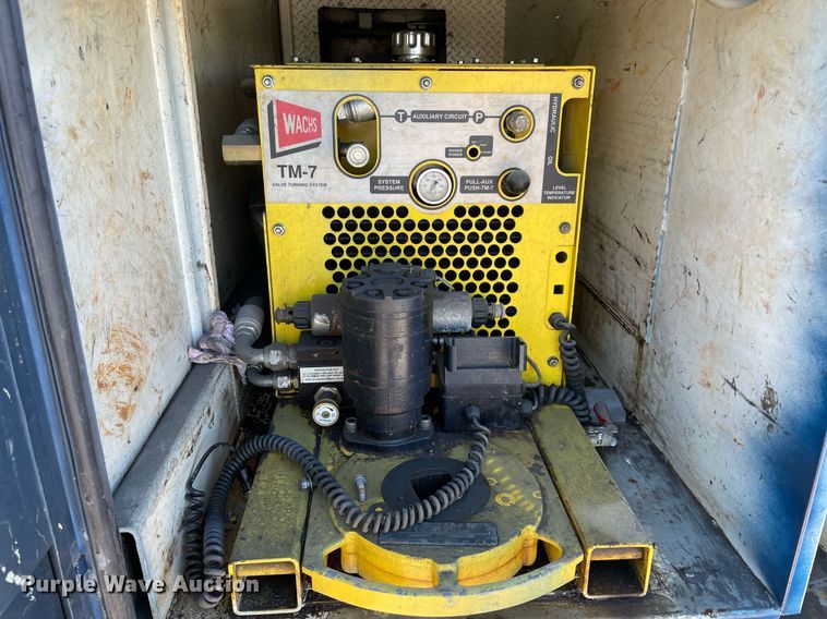 image for item DQ2291 2007 International 4300  Crew Cab utility / service truck