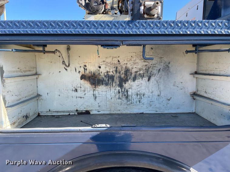 image for item DQ2291 2007 International 4300  Crew Cab utility / service truck