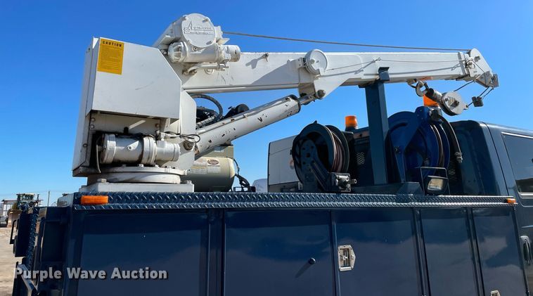 image for item DQ2291 2007 International 4300  Crew Cab utility / service truck