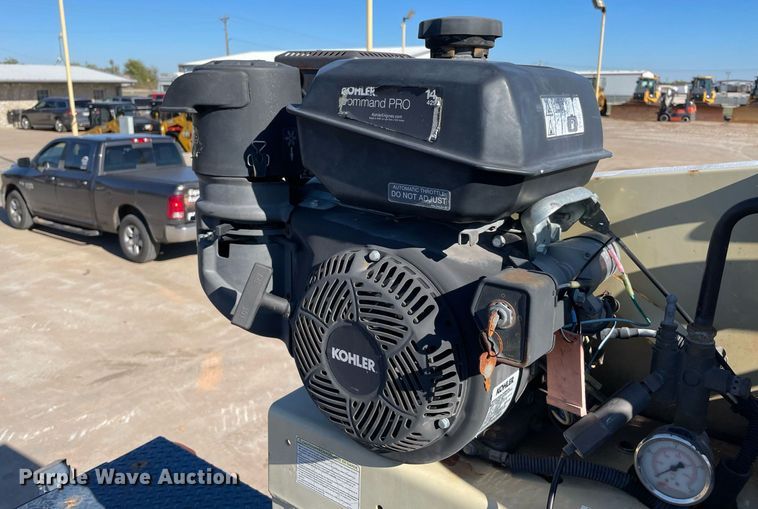 image for item DQ2291 2007 International 4300  Crew Cab utility / service truck