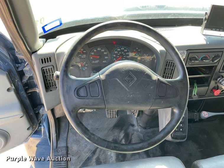 image for item DQ2291 2007 International 4300  Crew Cab utility / service truck