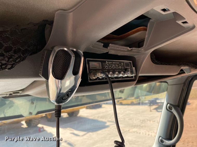 image for item DQ2291 2007 International 4300  Crew Cab utility / service truck