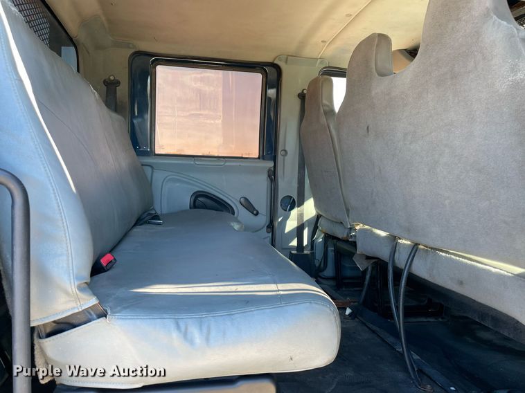 image for item DQ2291 2007 International 4300  Crew Cab utility / service truck