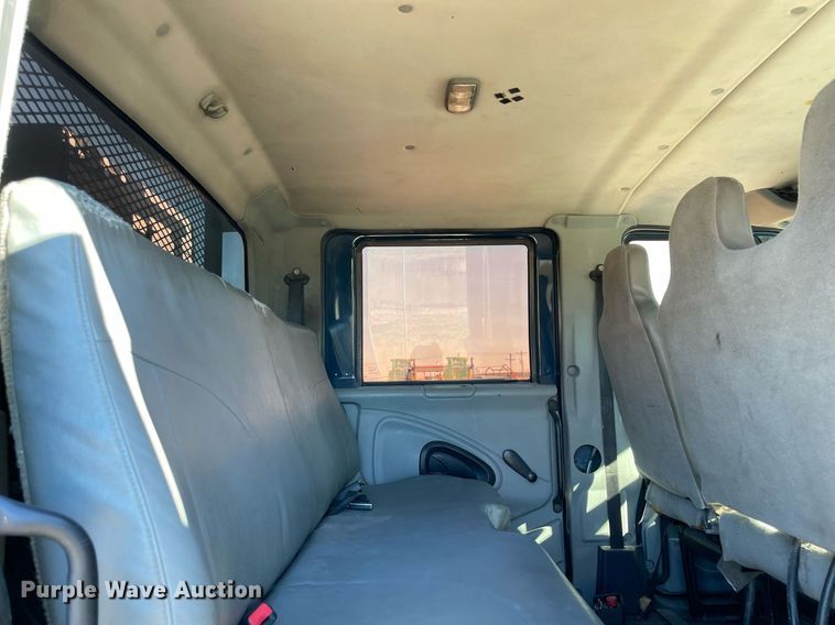 image for item DQ2291 2007 International 4300  Crew Cab utility / service truck