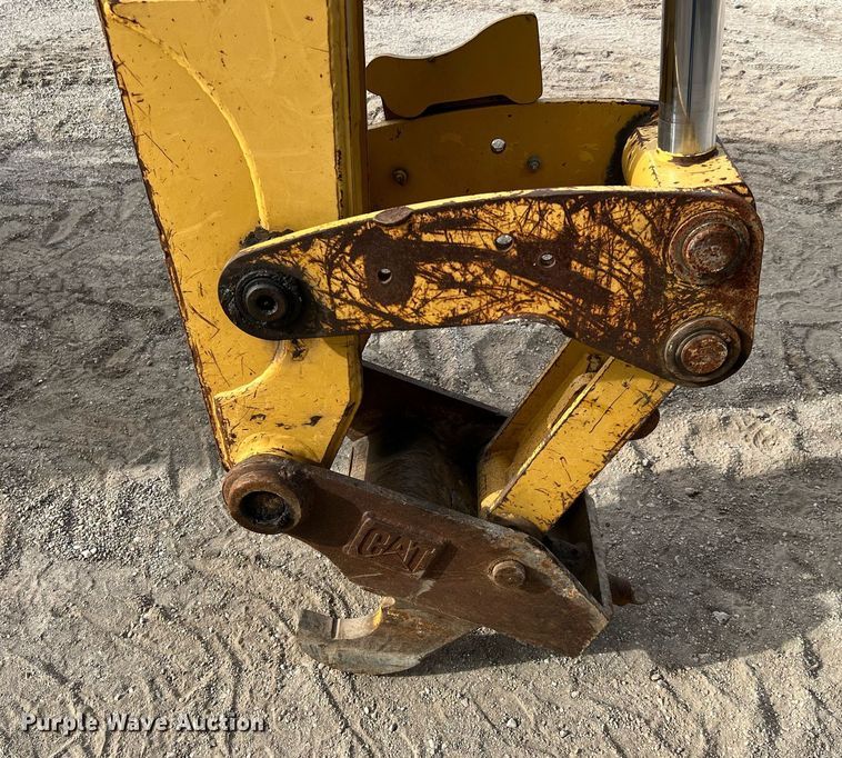 image for item DQ2292 2003 Caterpillar 416D  backhoe