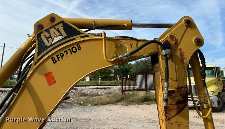 image for item DQ2292 2003 Caterpillar 416D  backhoe
