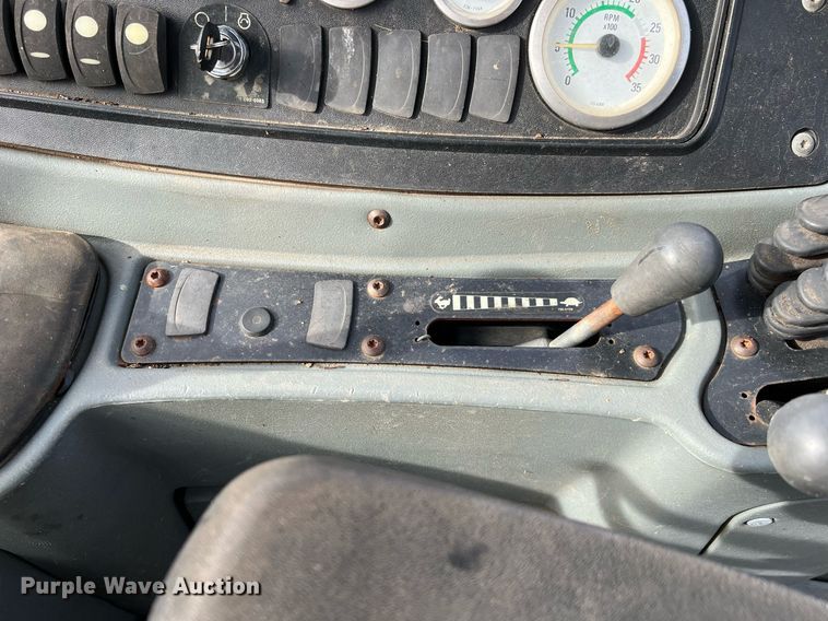 image for item DQ2292 2003 Caterpillar 416D  backhoe