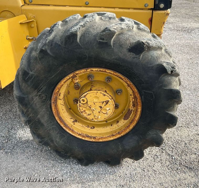 image for item DQ2292 2003 Caterpillar 416D  backhoe