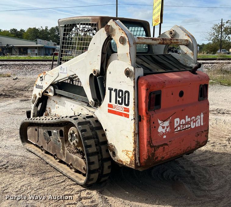 image for item DQ2293 2005 Bobcat T190  tracked skid steer loader