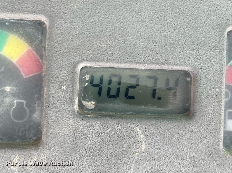 image for item DQ2293 2005 Bobcat T190  tracked skid steer loader