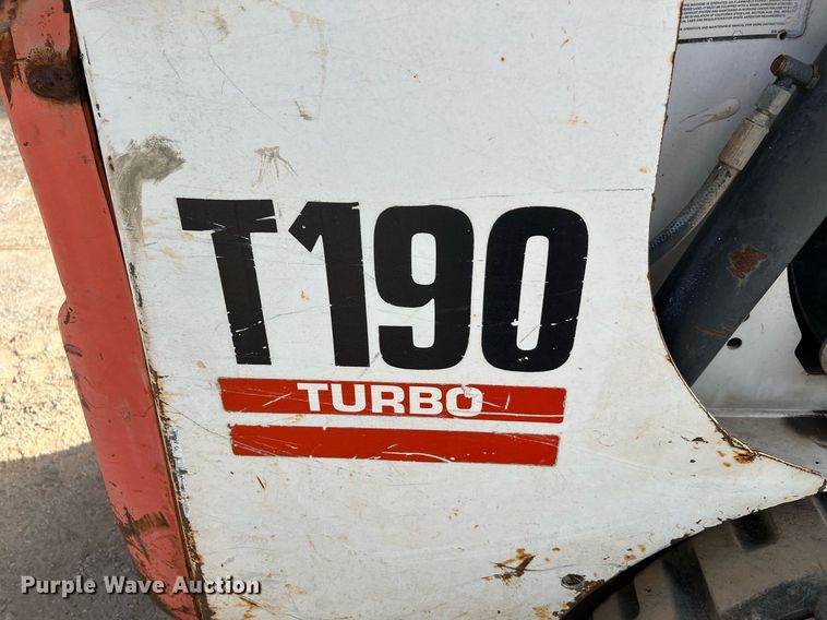 image for item DQ2293 2005 Bobcat T190  tracked skid steer loader