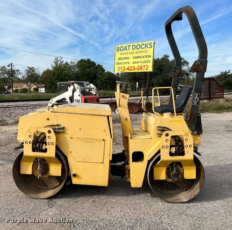 image for item DQ2294 Wacker RD25  double drum vibratory roller