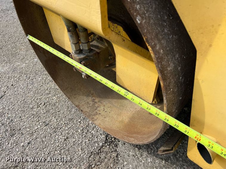 image for item DQ2294 Wacker RD25  double drum vibratory roller