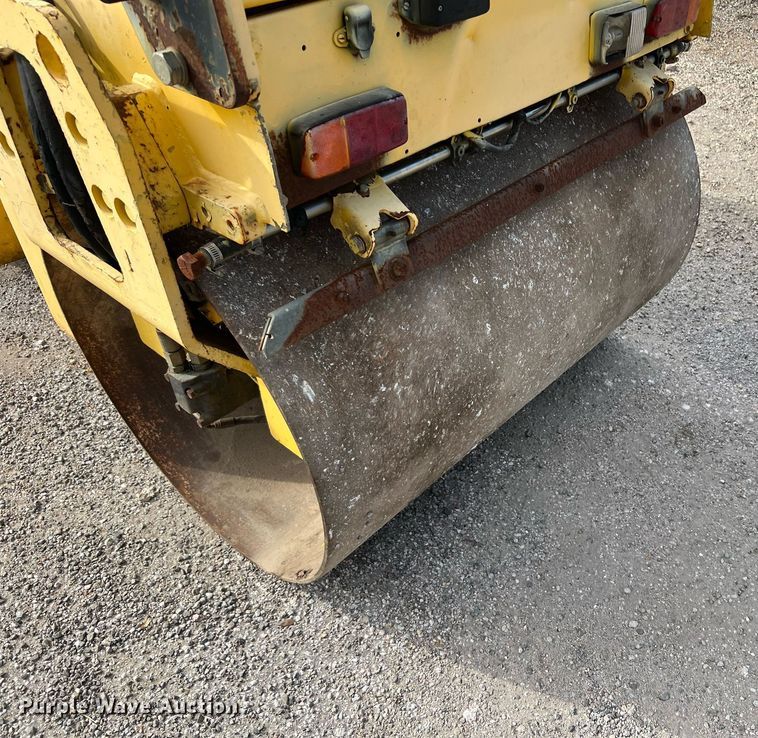 image for item DQ2294 Wacker RD25  double drum vibratory roller