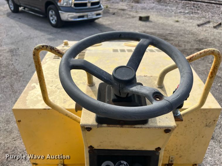 image for item DQ2294 Wacker RD25  double drum vibratory roller