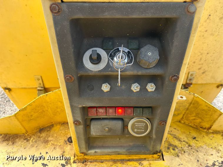 image for item DQ2294 Wacker RD25  double drum vibratory roller