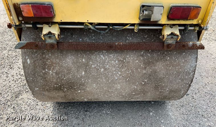 image for item DQ2294 Wacker RD25  double drum vibratory roller