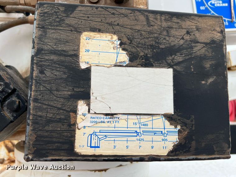 image for item DQ2304 2006 Ford F550 Super Duty XL  utility / service truck